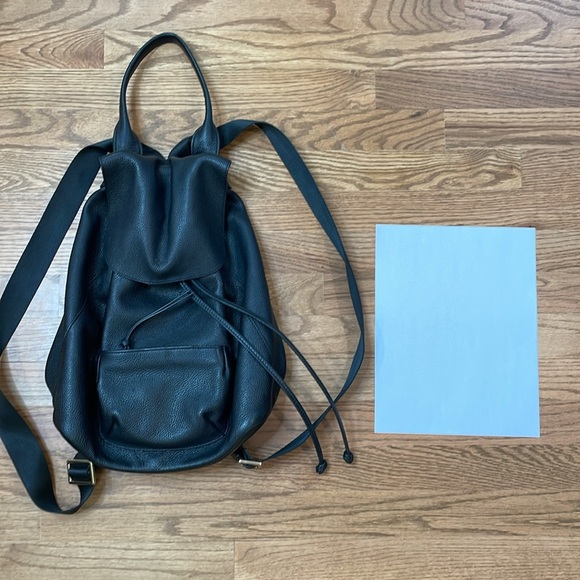 Elizabeth and James Pebbled leather backpack - Picture 5 of 5